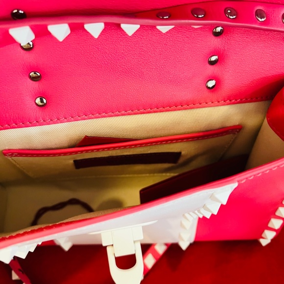 SOLD Valentino rockstud bag - Picture 3 of 4